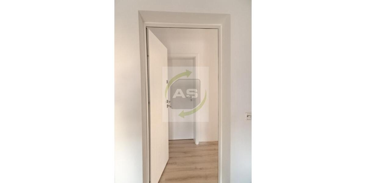 Etagenwohnung Zwickau - 4 Zimmer, 97 m&sup2;, 720&euro; | Angebot:25719762