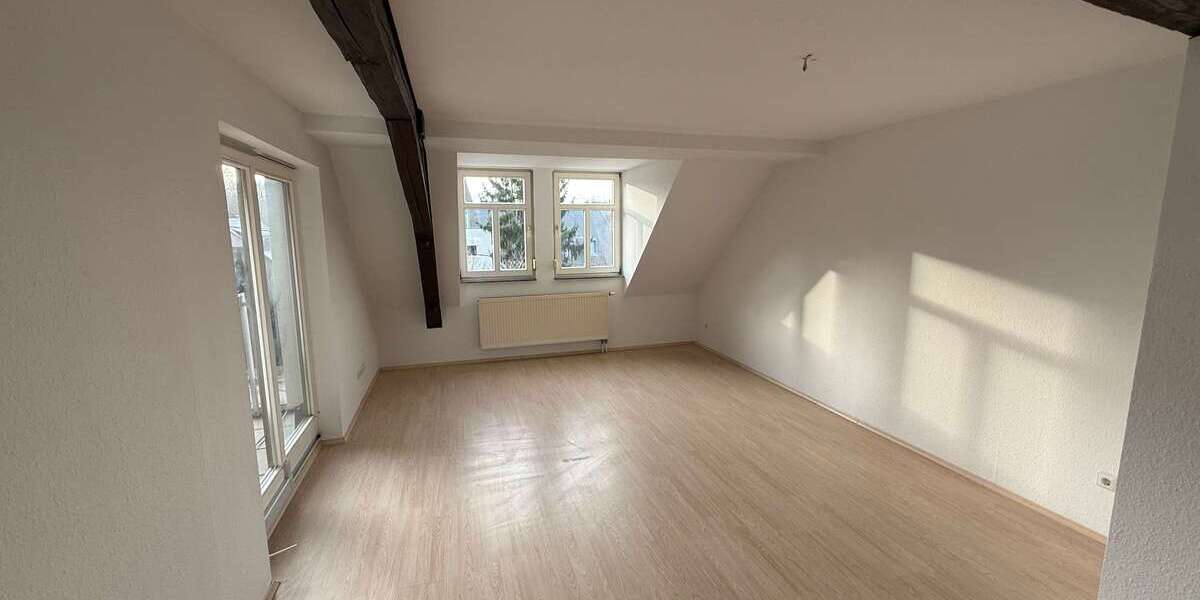 Etagenwohnung Auerbach/Vogtland Vogtland - 2 Zimmer, 77 m&sup2;, 460&euro; | Angebot:24346660