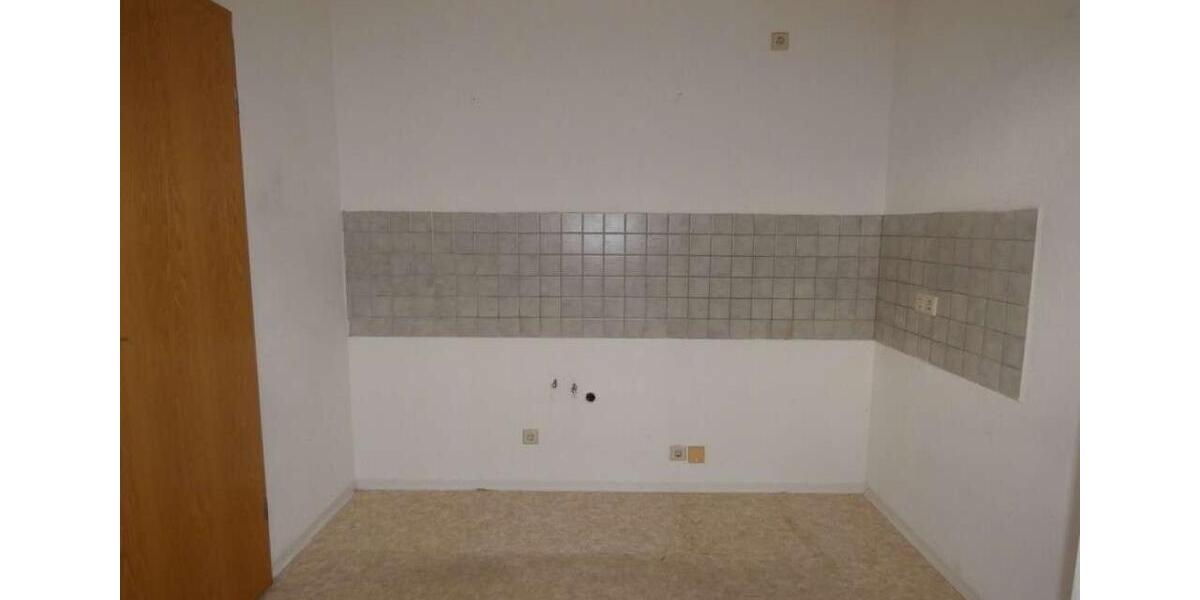 Etagenwohnung Zwickau Zwickau-Nord - 2 Zimmer, 49 m&sup2;, 255&euro; | Angebot:23278978