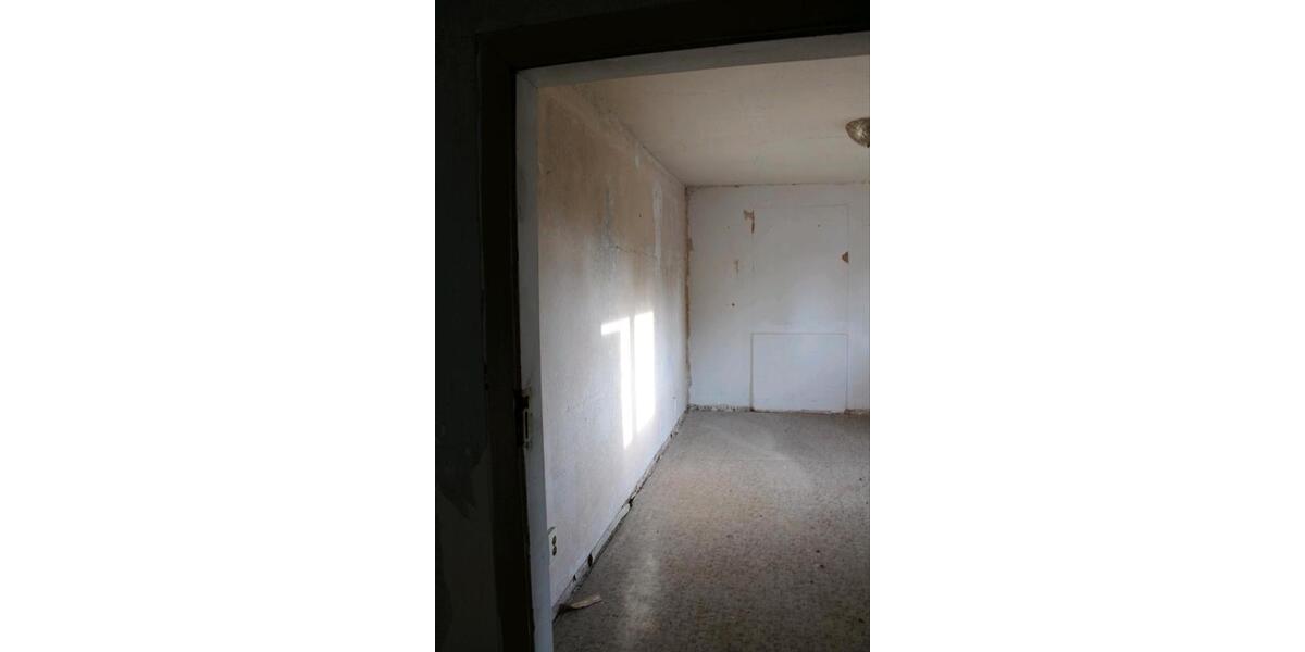 Einfamilienhaus Nobitz - 4 Zimmer, 130 m&sup2;, 59.000&euro; | Angebot:22042864