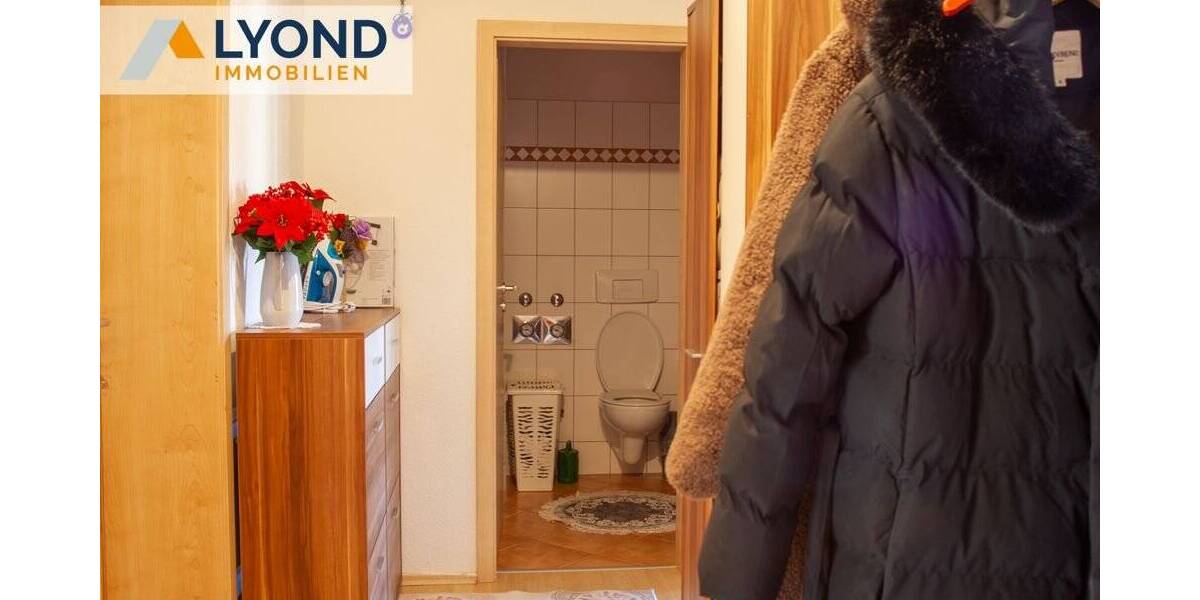 Etagenwohnung Zwickau Innenstadt - 3 Zimmer, 72 m&sup2;, 125.000&euro; | Angebot:25798333