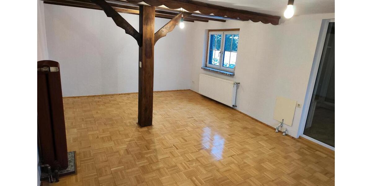 Einfamilienhaus Stollberg (Erzgebirge) - 150.000&euro; | Angebot:25259884