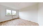 Etagenwohnung Reichenbach im Vogtland - 3 Zimmer, 71 m&sup2;, 380&euro; | Angebot:22696725