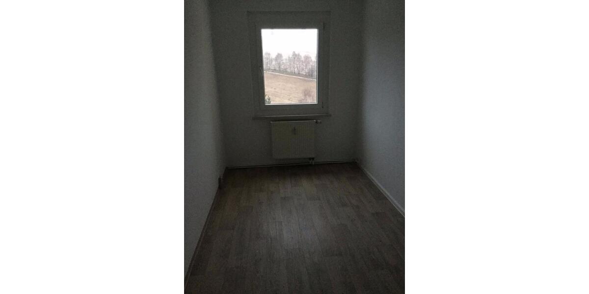 Etagenwohnung Schönheide - 3 Zimmer, 57 m&sup2;, 320&euro; | Angebot:23644204