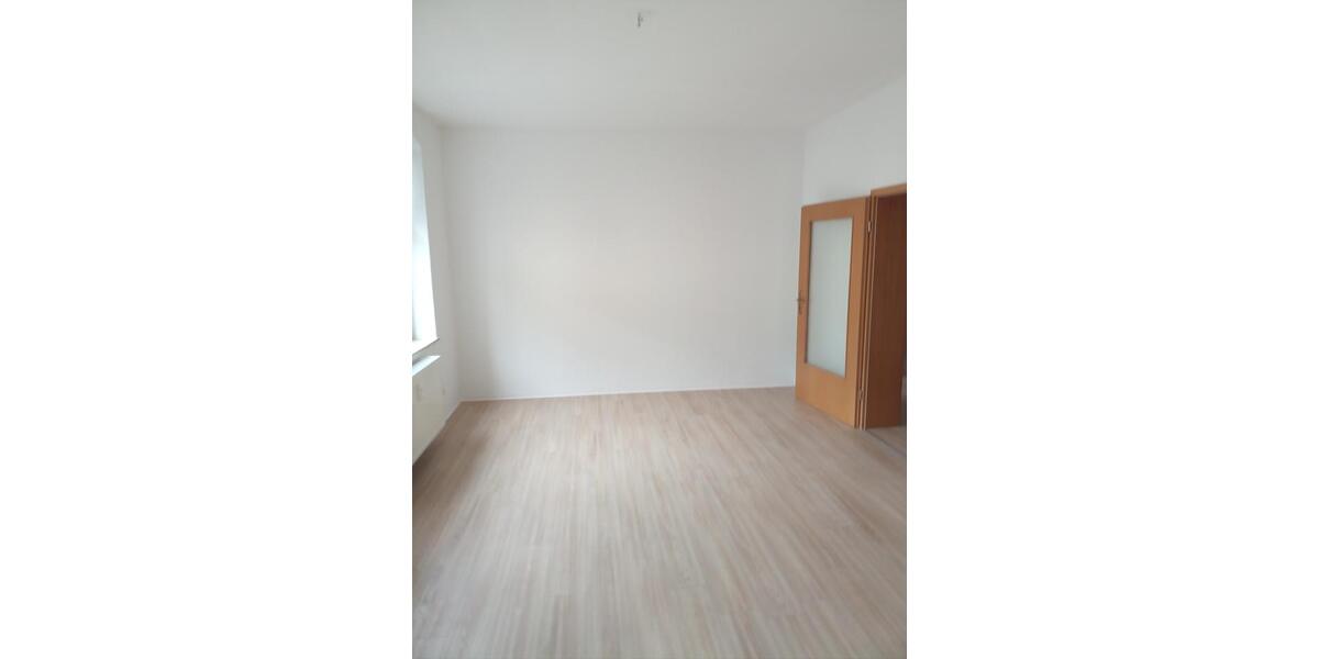 Etagenwohnung Elsterberg - 2 Zimmer, 60 m&sup2;, 280&euro; | Angebot:13481640