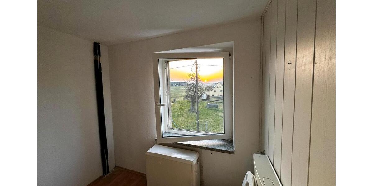 Einfamilienhaus Limbach-Oberfrohna Oberfrohna - 5 Zimmer, 150 m&sup2;, 128.500&euro; | Angebot:24842852