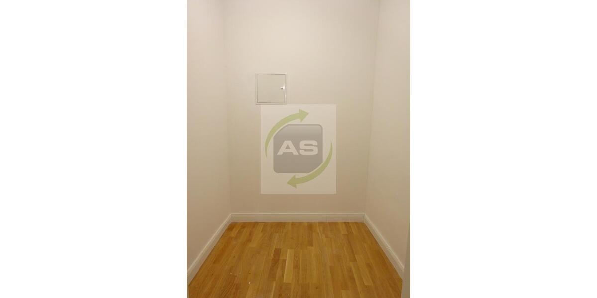 Etagenwohnung Zwickau - 3 Zimmer, 83 m&sup2;, 739&euro; | Angebot:24598534