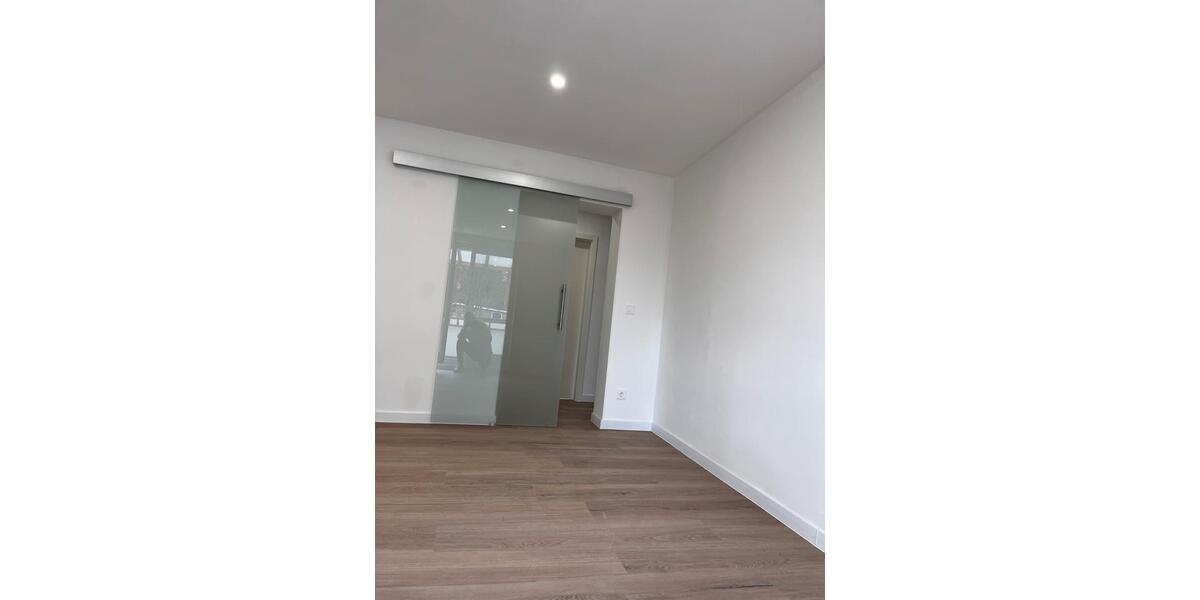 Erdgeschoßwohnung Hohenstein-Ernstthal Ernstthal - 3 Zimmer, 61 m&sup2;, 665&euro; | Angebot:25646725