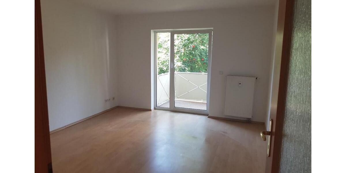 Etagenwohnung Zwickau Zwickau-Nord - 2 Zimmer, 59 m&sup2;, 379&euro; | Angebot:25144979