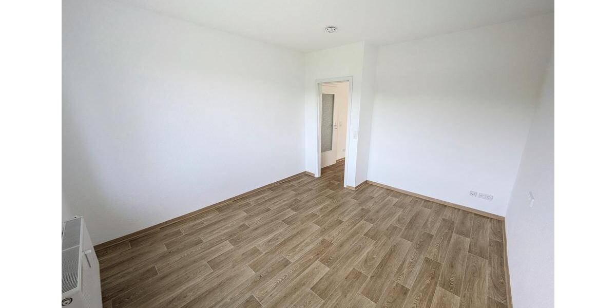 Etagenwohnung Limbach-Oberfrohna Oberfrohna - 3 Zimmer, 60 m&sup2;, 408&euro; | Angebot:26008235