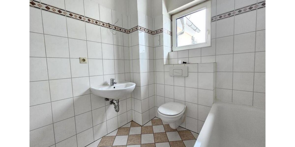 Etagenwohnung Aue-Bad Schlema Bad Schlema - 2 Zimmer, 36 m&sup2;, 216&euro; | Angebot:25921334