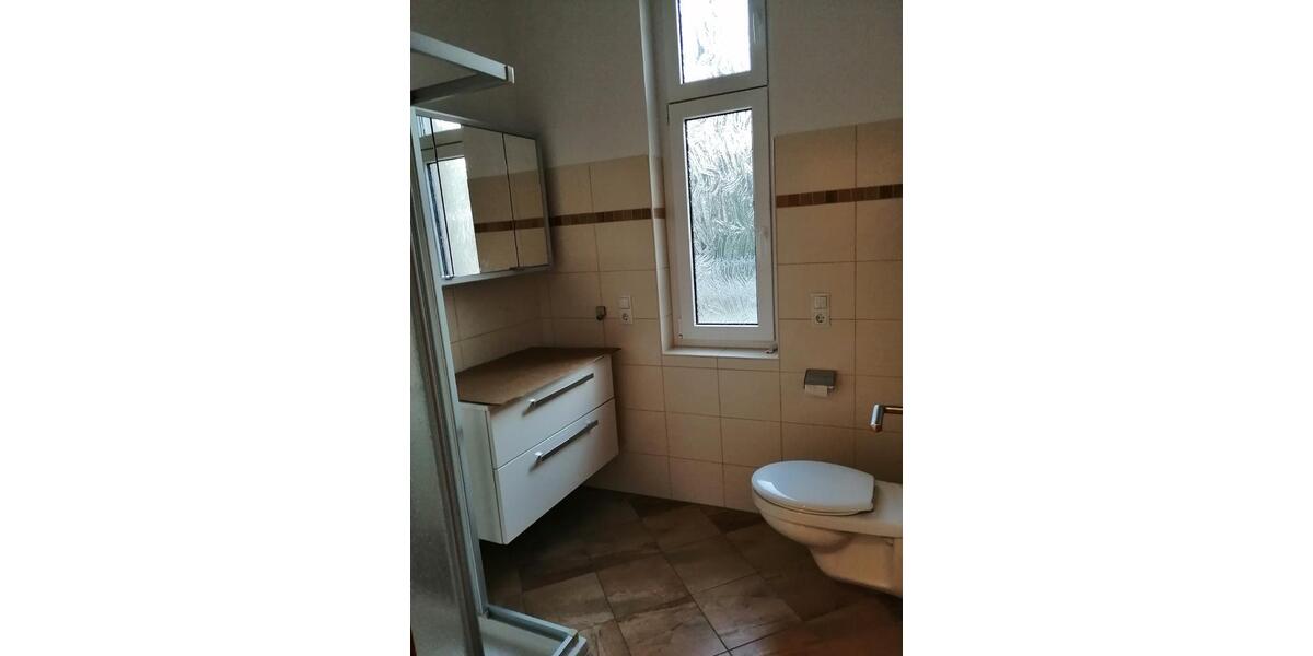 Erdgeschoßwohnung Mülsen - 2 Zimmer, 52 m&sup2;, 340&euro; | Angebot:25308477