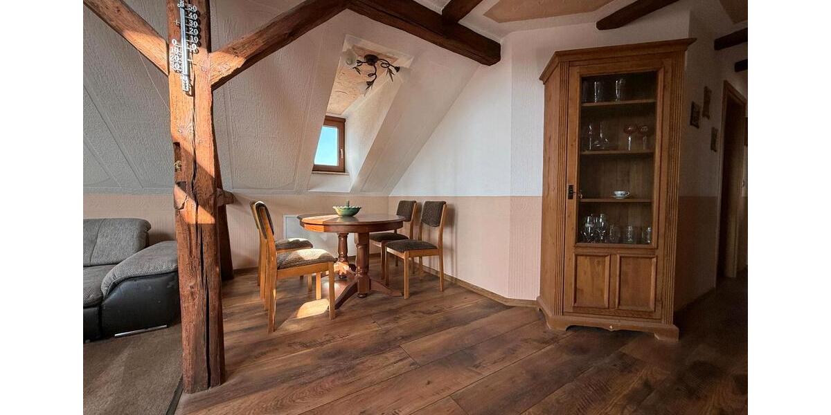 Doppelhaushälfte Treuen - 12 Zimmer, 150 m&sup2;, 185.000&euro; | Angebot:25656852