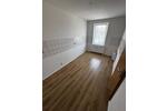 Etagenwohnung Crimmitschau - 4 Zimmer, 100 m&sup2;, 520&euro; | Angebot:25613113