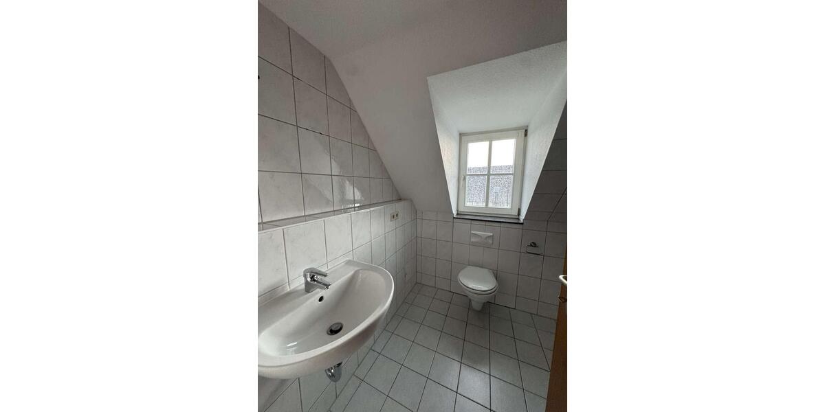 Dachgeschoßwohnung Mülsen - 2 Zimmer, 41 m&sup2;, 280&euro; | Angebot:21286952