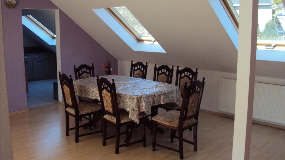 Dachgeschoßwohnung Rodewisch - 2 Zimmer, 65 m&sup2;, 470&euro; | Angebot:25023379