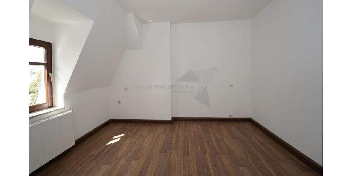 Etagenwohnung Zwickau Innenstadt - 3 Zimmer, 76 m&sup2;, 475&euro; | Angebot:25734232