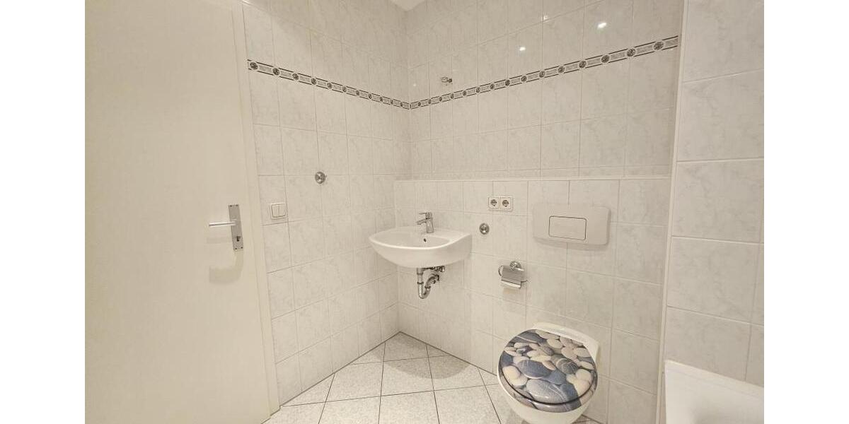 Etagenwohnung Zwickau Zwickau-Nord - 3 Zimmer, 66 m&sup2;, 429&euro; | Angebot:25362081