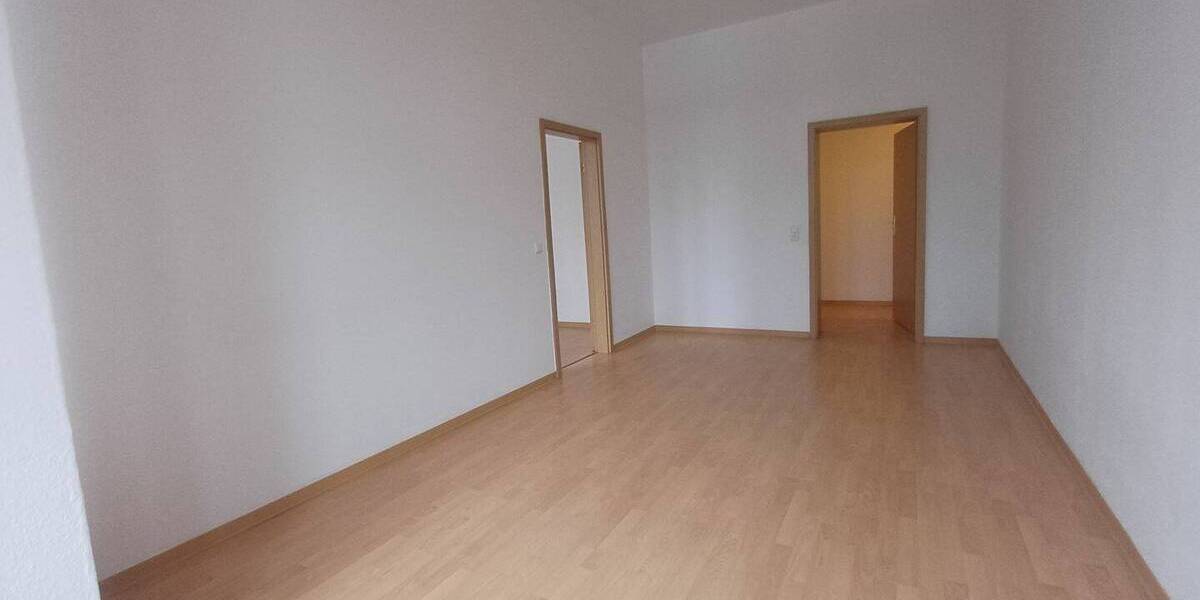 Etagenwohnung Zwickau Bahnhofsvorstadt - 2 Zimmer, 56 m&sup2;, 299&euro; | Angebot:25927963