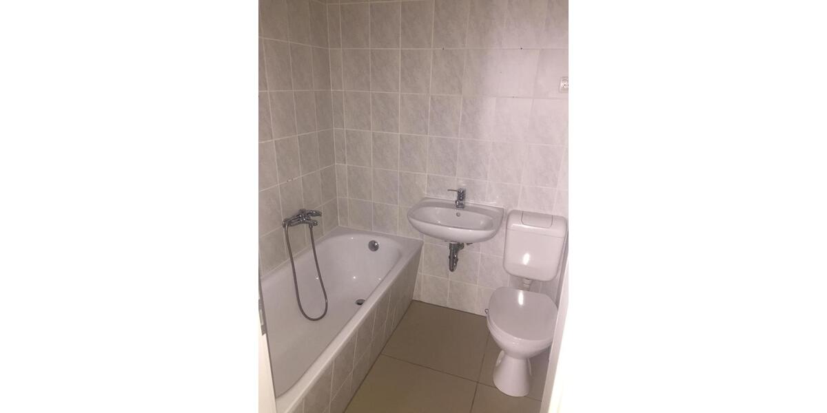 Mehrfamilienhaus, Wohnhaus Werdau - 350.000&euro; | Angebot:23010115