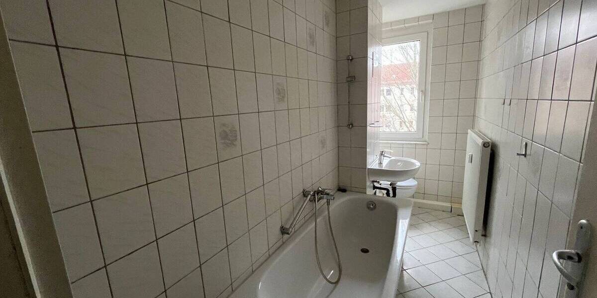 Etagenwohnung Zwickau Marienthal - 3 Zimmer, 60 m&sup2;, 390&euro; | Angebot:26474784