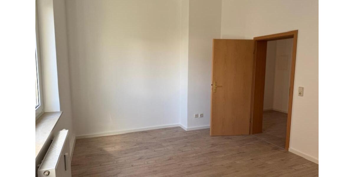 Hochparterre Zwickau Zwickau-Nord - 2 Zimmer, 49 m&sup2;, 309&euro; | Angebot:25753384