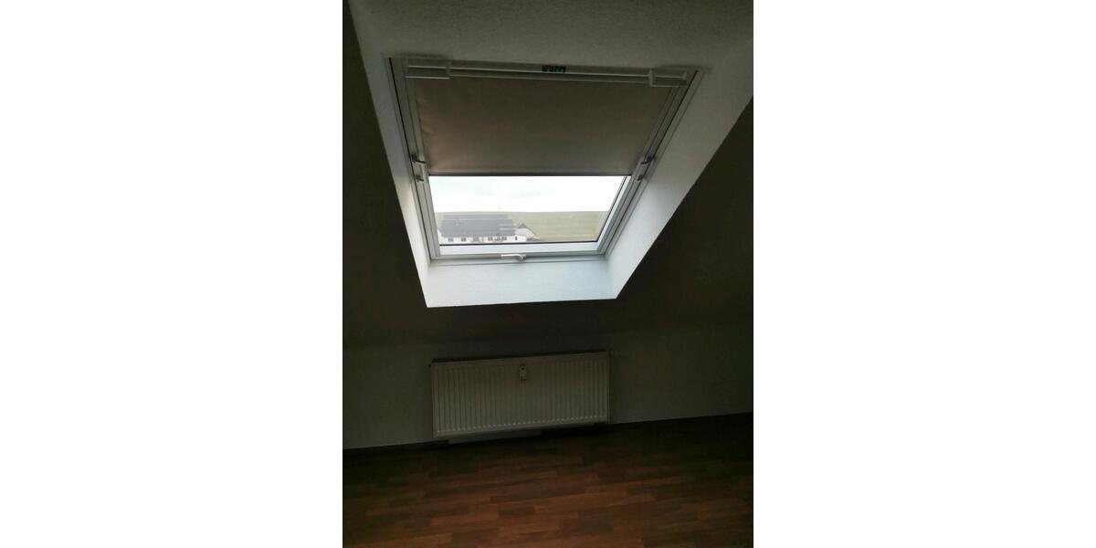 Etagenwohnung Glauchau - 4 Zimmer, 90 m&sup2;, 450&euro; | Angebot:25790609