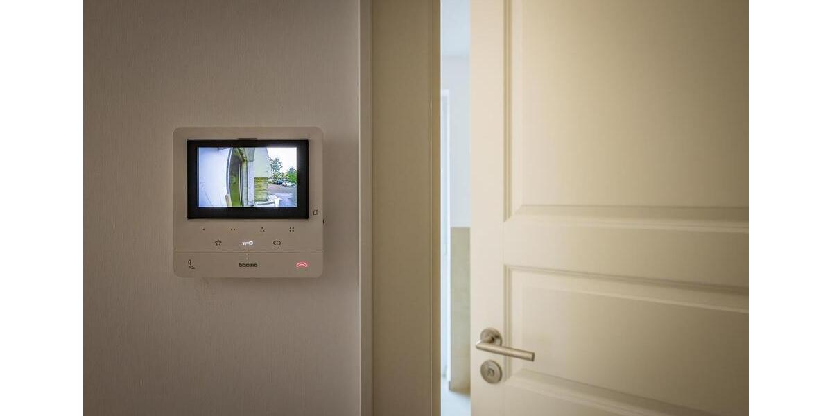 Etagenwohnung Stollberg (Erzgebirge) - 5 Zimmer, 120 m&sup2;, 11&euro; | Angebot:25803443