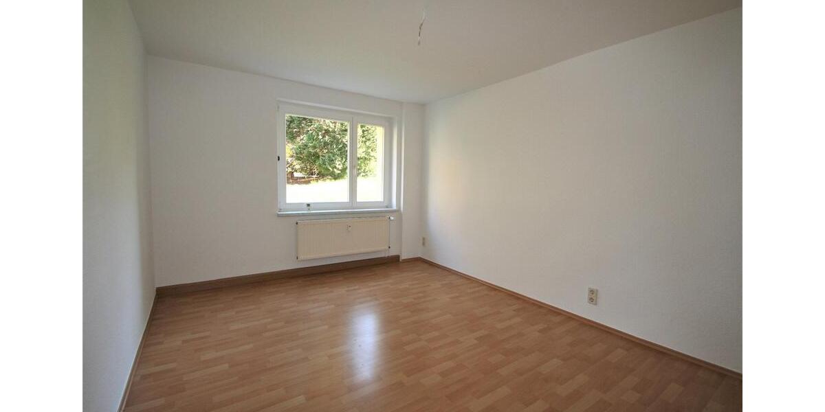 Etagenwohnung Hohenstein-Ernstthal Ernstthal - 3 Zimmer, 55 m&sup2;, 335&euro; | Angebot:24571775