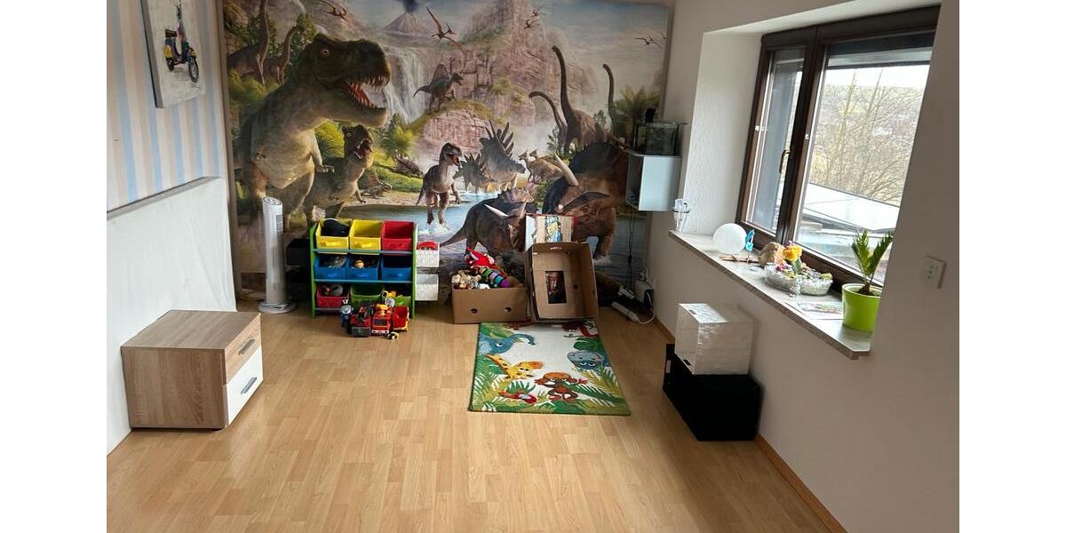 Einfamilienhaus Greiz - 6 Zimmer, 193 m&sup2;, 190.000&euro; | Angebot:25343159