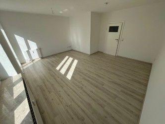 Etagenwohnung Glauchau - 3 Zimmer, 75 m&sup2;, 470&euro; | Angebot:25351034