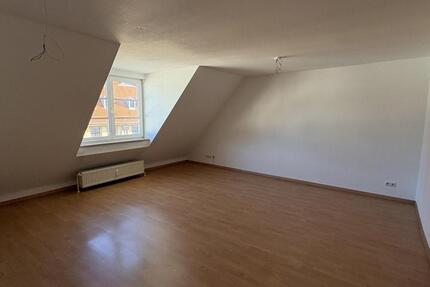 Wohnung Zwickau - 2 Zimmer, 61 m&sup2;, 370&euro; | Angebot:25255878