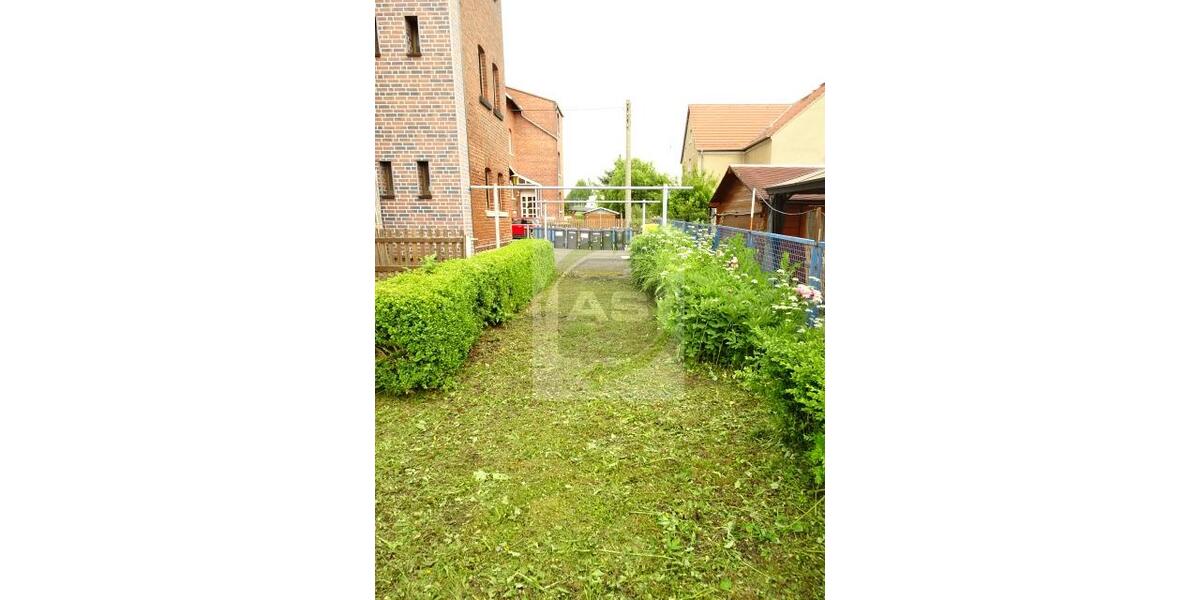 Dachgeschoßwohnung Reinsdorf - 2 Zimmer, 45 m&sup2;, 225&euro; | Angebot:22591376