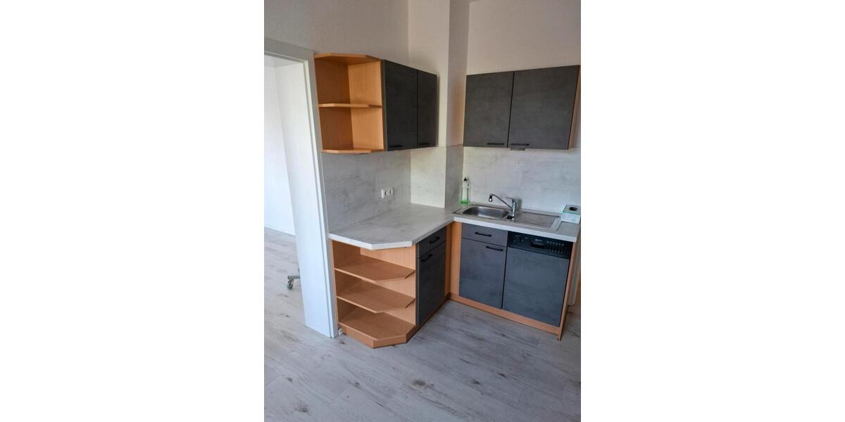 Erdgeschoßwohnung Gornsdorf - 2 Zimmer, 50 m&sup2;, 300&euro; | Angebot:25933585