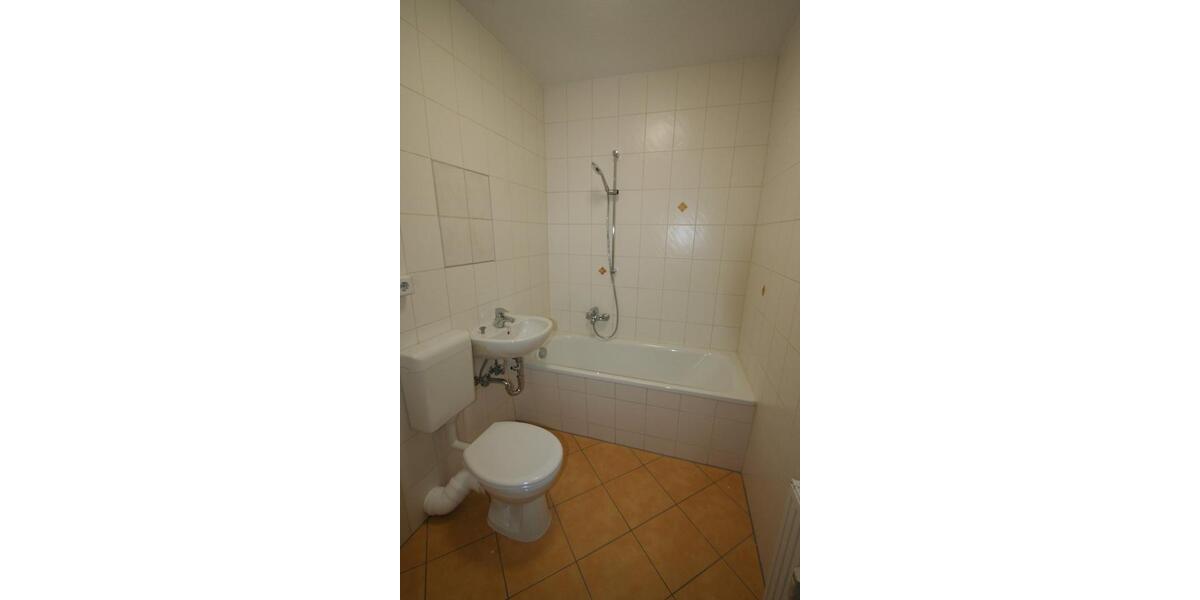 Etagenwohnung Hohenstein-Ernstthal Ernstthal - 4 Zimmer, 69 m&sup2;, 416&euro; | Angebot:25887101