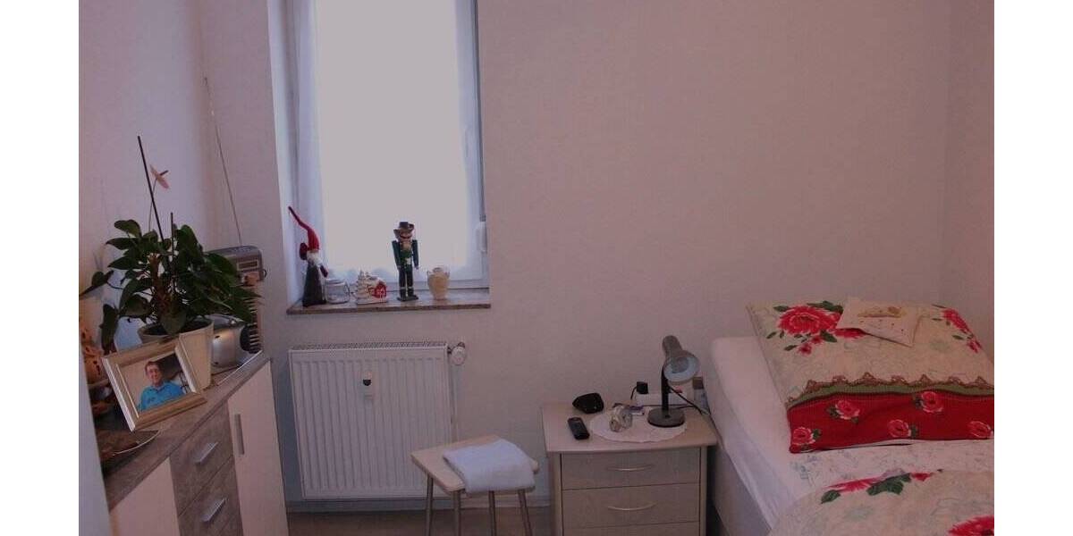 Mehrfamilienhaus, Wohnhaus Gößnitz - 7 Zimmer, 152 m&sup2;, 125.000&euro; | Angebot:25741235