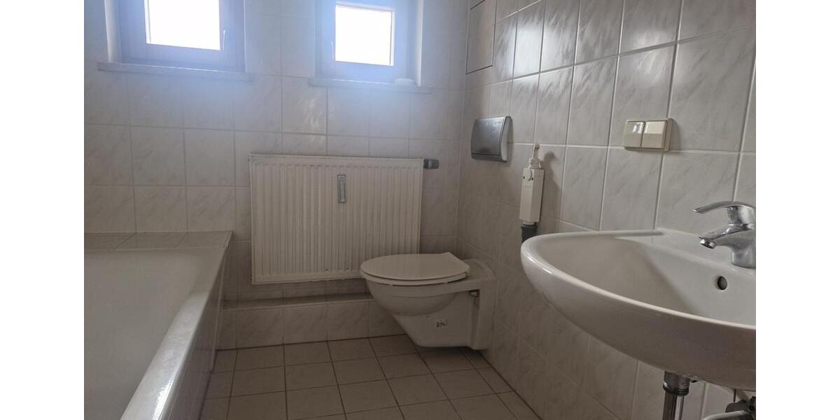 Dachgeschoßwohnung Kirchberg - 2 Zimmer, 51 m&sup2;, 340&euro; | Angebot:25181802