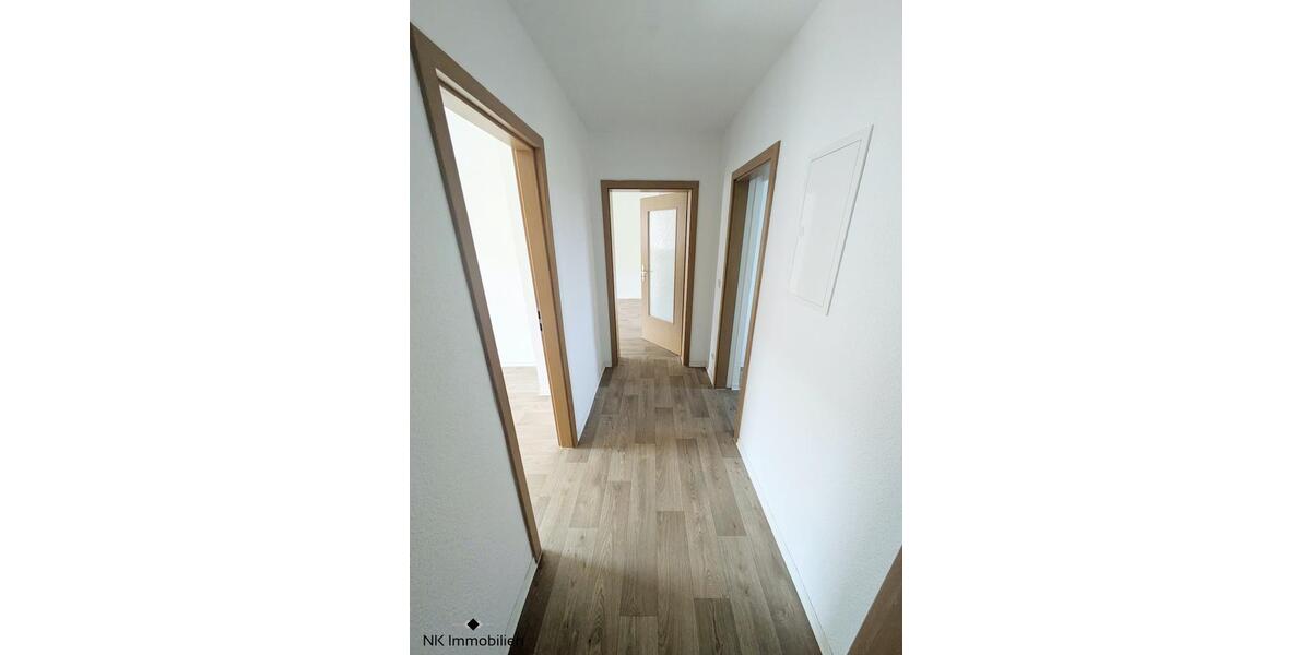 Etagenwohnung Limbach-Oberfrohna Oberfrohna - 3 Zimmer, 60 m&sup2;, 408&euro; | Angebot:25945680