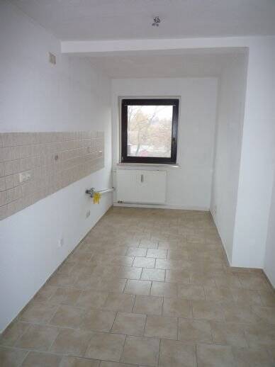 Etagenwohnung Reinsdorf Vielau - 3 Zimmer, 76 m&sup2;, 460&euro; | Angebot:25707488