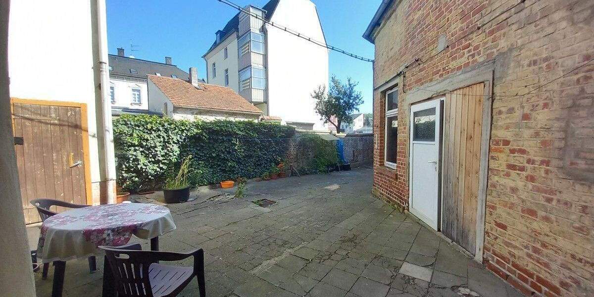 Mehrfamilienhaus, Wohnhaus Crimmitschau - 9 Zimmer, 185 m&sup2;, 69.000&euro; | Angebot:25678130