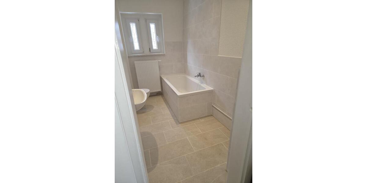 Etagenwohnung Aue-Bad Schlema Bad Schlema - 2 Zimmer, 55 m&sup2;, 330&euro; | Angebot:25143537