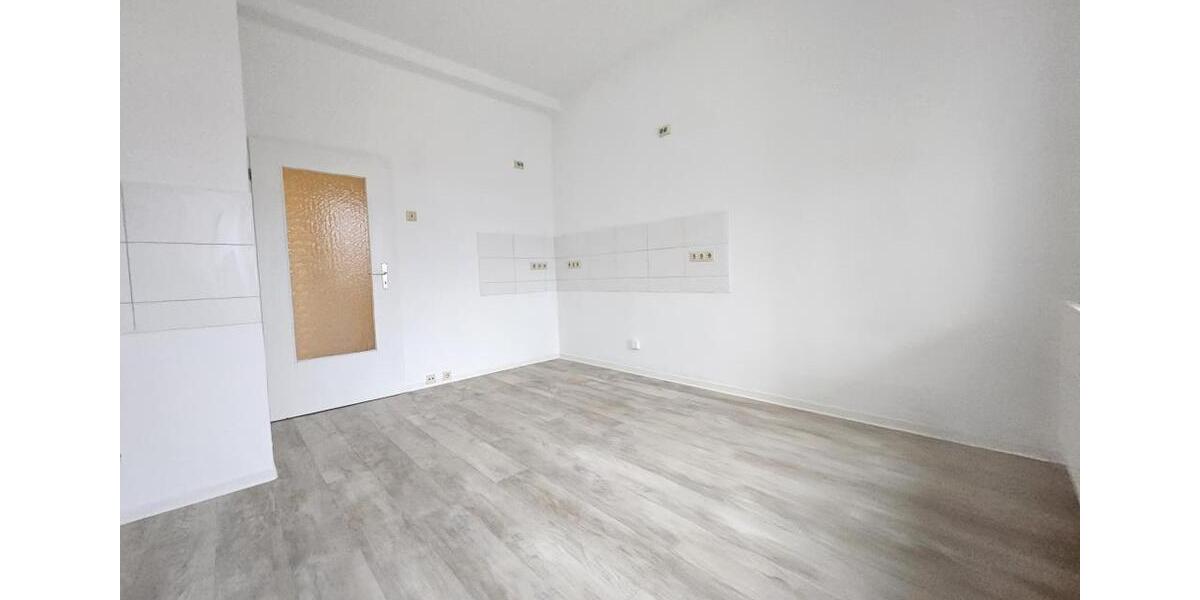 Etagenwohnung Aue-Bad Schlema Bad Schlema - 2 Zimmer, 69 m&sup2;, 380&euro; | Angebot:25867463
