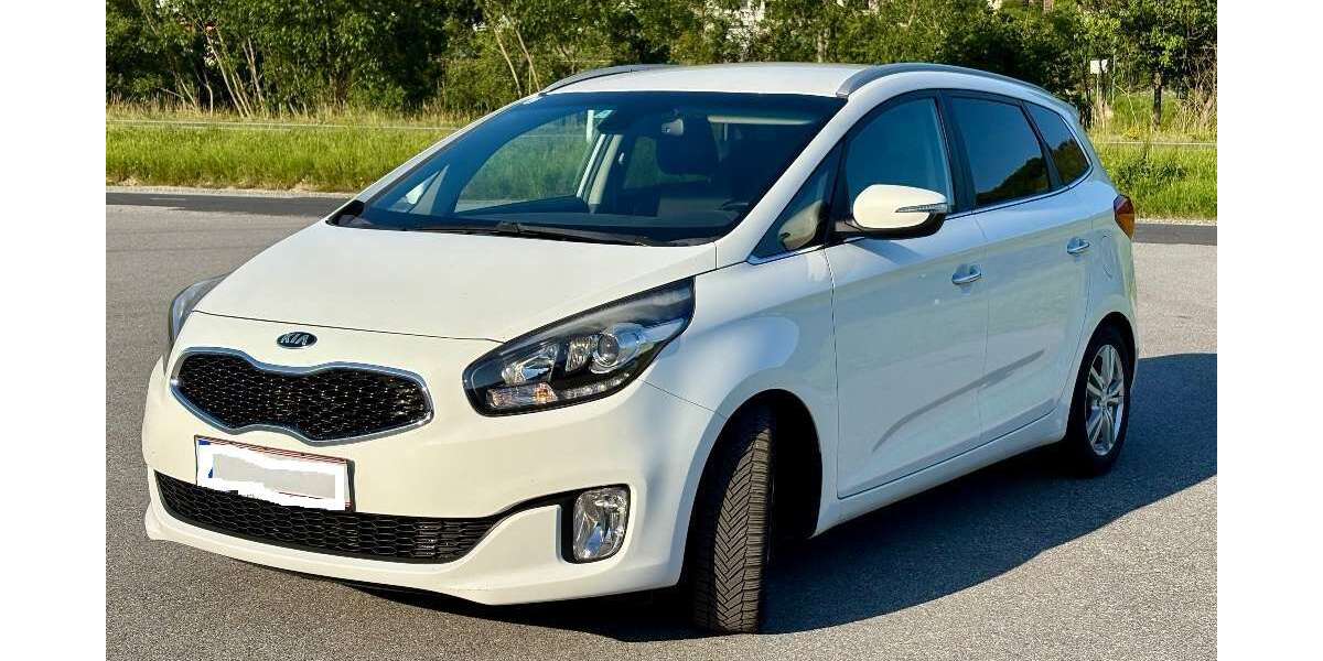 Kia Carens 207.800 km 7.000 &euro; Hohenstein-Ernstthal 09337