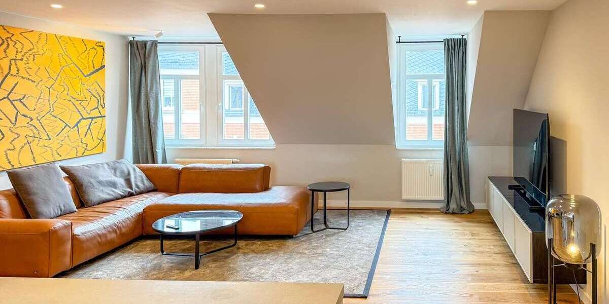 Etagenwohnung Zwickau Nordvorstadt - 3 Zimmer, 89 m&sup2;, 1.500&euro; | Angebot:25972957