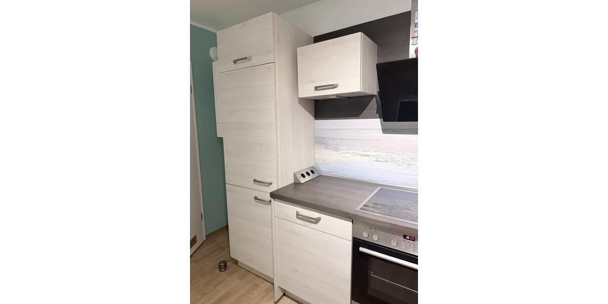 Dachgeschoßwohnung Ellefeld - 5 Zimmer, 93 m&sup2;, 400&euro; | Angebot:25302933