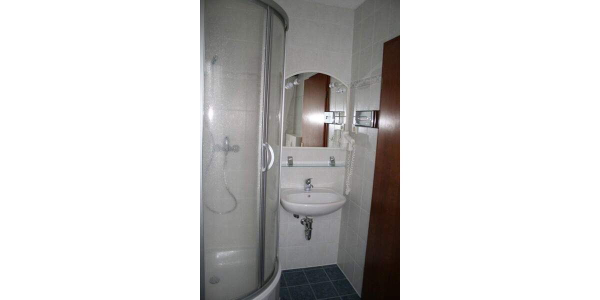 Gewerbeobjekt Rodewisch Rebesbrunn - 1 Zimmer, 155.000&euro; | Angebot:25724147