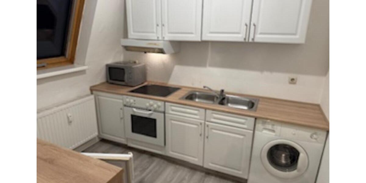 Dachgeschoßwohnung Wilkau-Haßlau Haßlau - 2 Zimmer, 45 m&sup2;, 700&euro; | Angebot:25267385