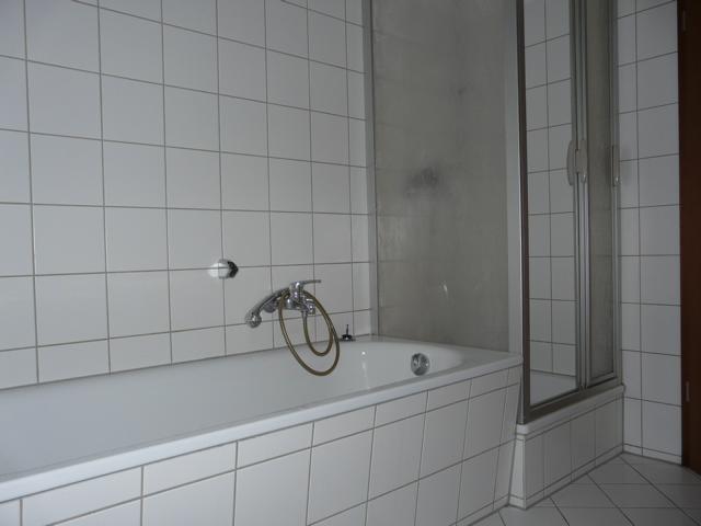 Etagenwohnung Crimmitschau - 2 Zimmer, 51 m&sup2;, 350&euro; | Angebot:23106491