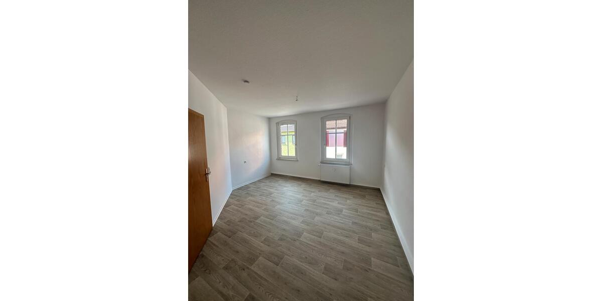 Etagenwohnung Hohenstein-Ernstthal Ernstthal - 3 Zimmer, 77 m&sup2;, 460&euro; | Angebot:21269062