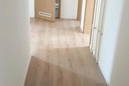 Wohnung Schmölln - 2 Zimmer, 56 m&sup2;, 320&euro; | Angebot:25865399